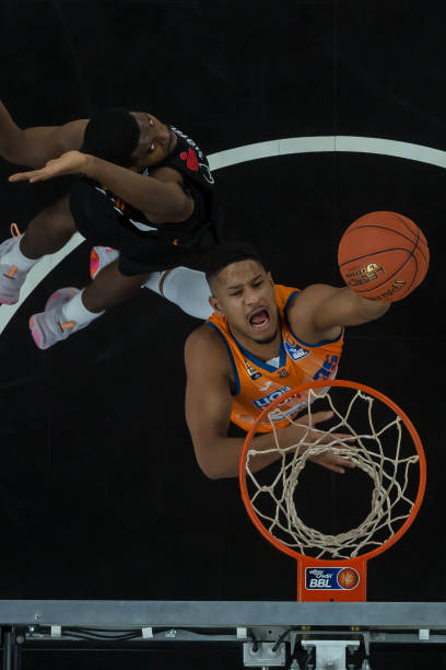 同龄球员的 同龄球员的