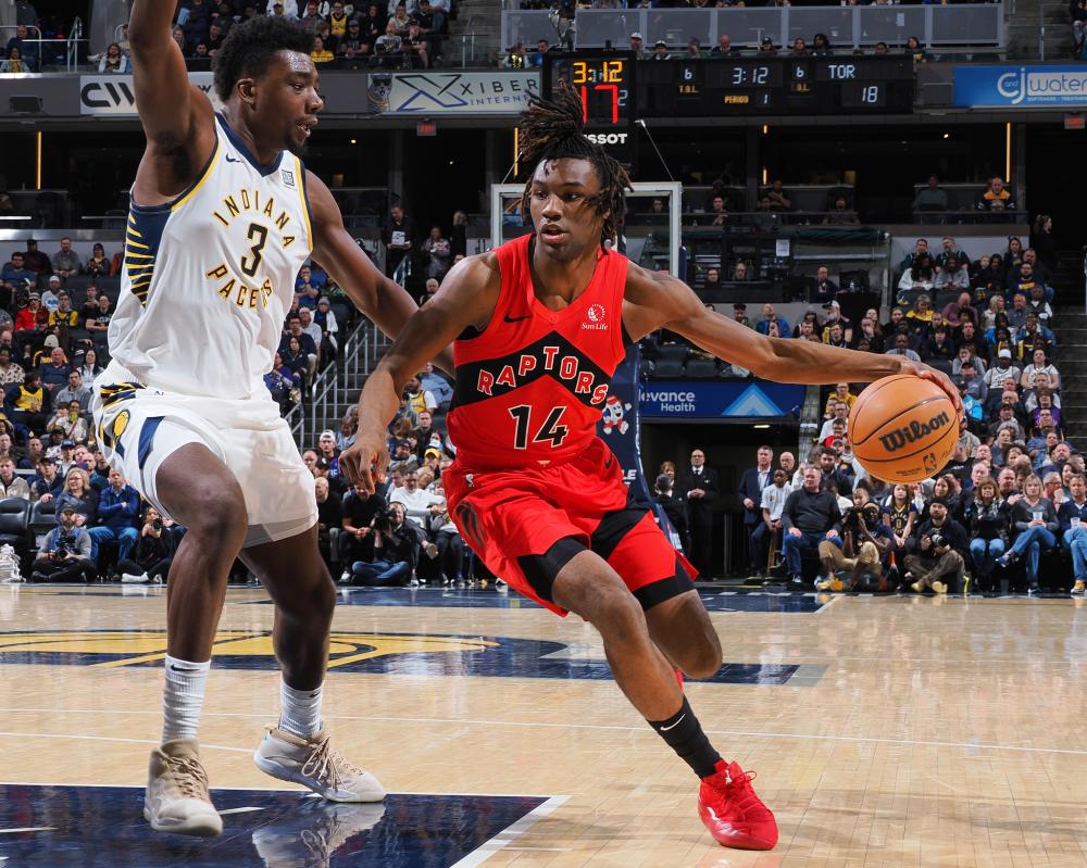 太阳队采用 太阳队采用