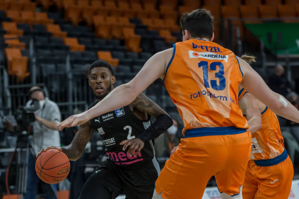 在球迷面前 在球迷面前